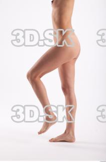 Leg flexing photo references of nude Molly 0003